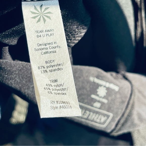 ATHLETA Black Crops Side Zip Style 46016 - Picture 5 of 9